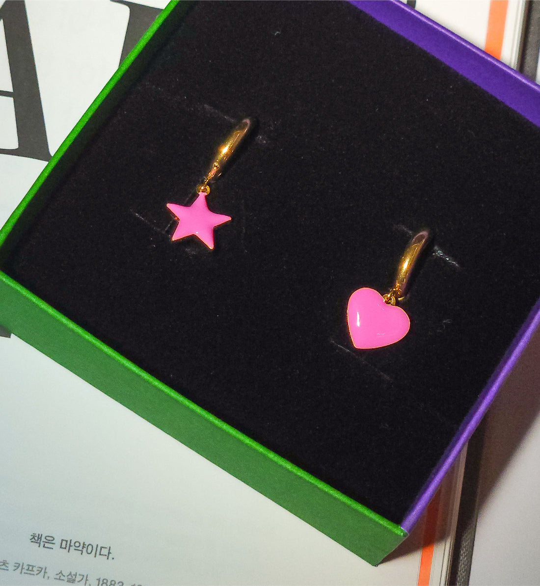 Humble Heart Earrings • Red & Pink