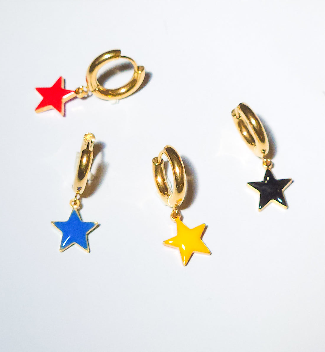 Shining Star Earrings • Black & Cream