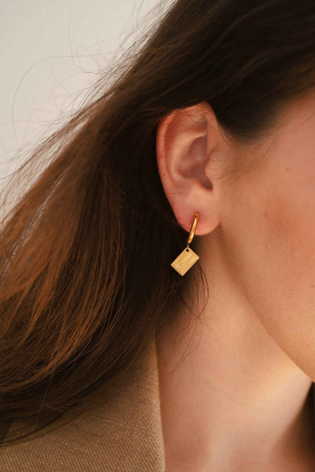 Unlimited Funds Credit Card Hoops • Gold