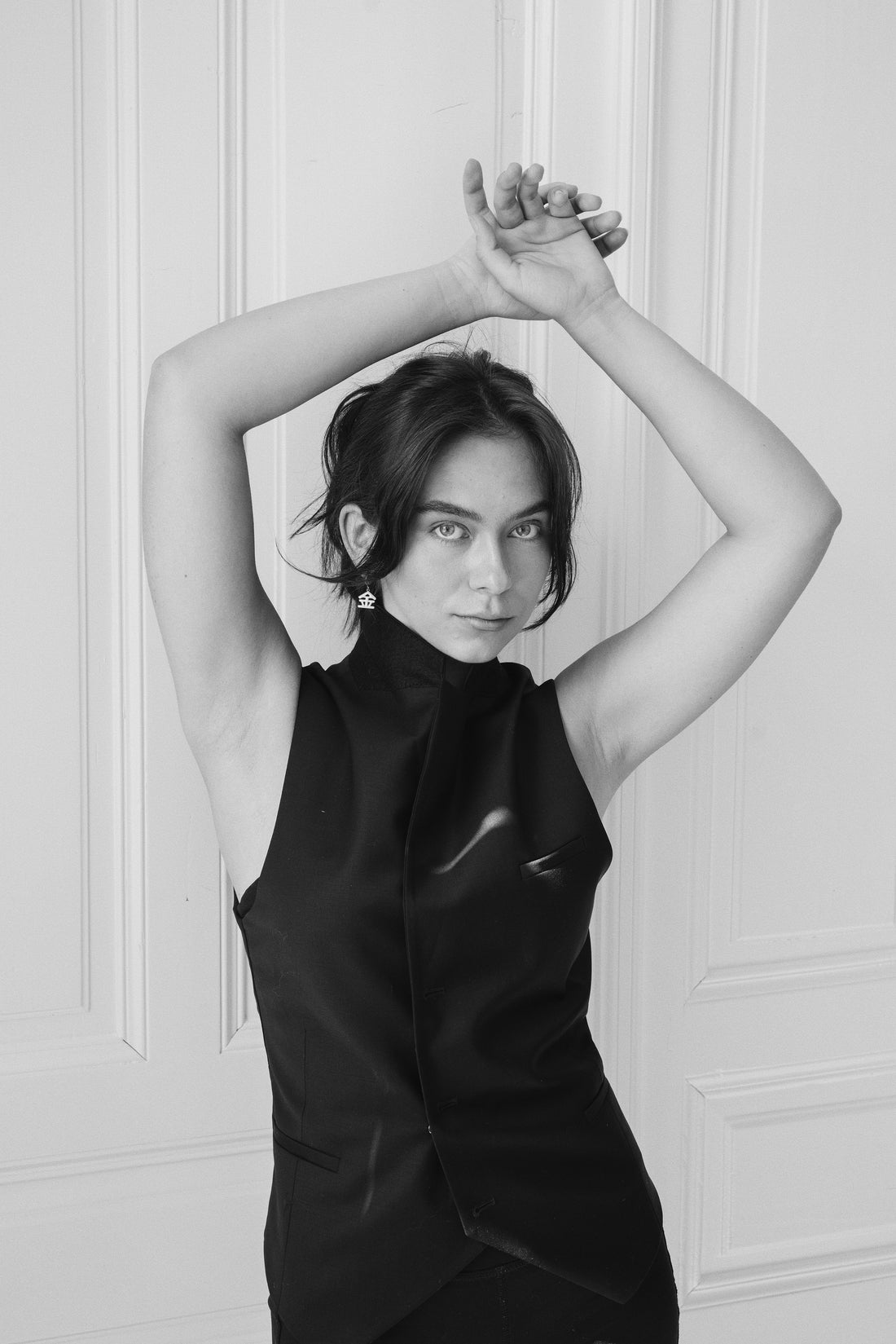 Universe / Venus Earrings • White