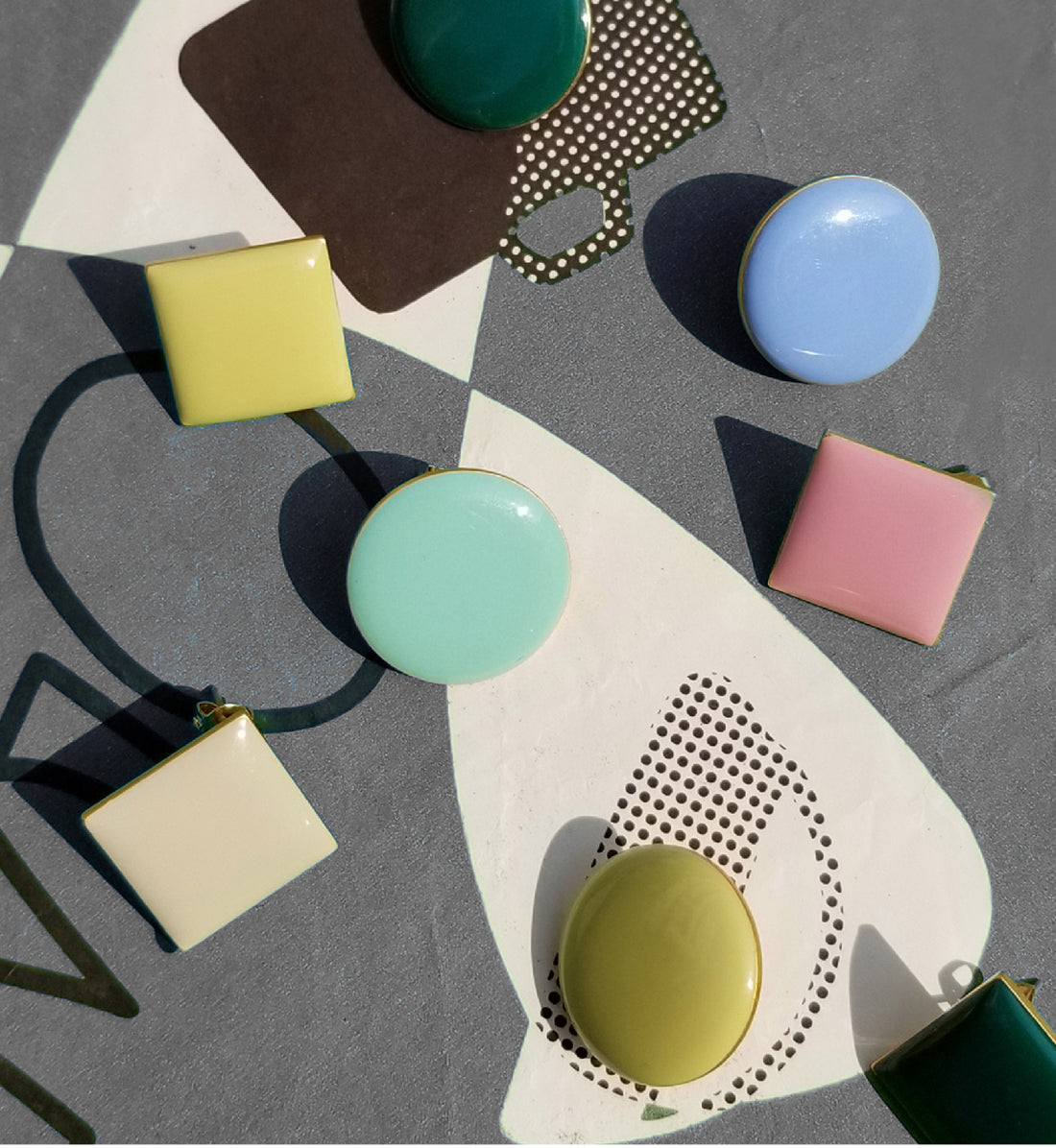 Circle Studs • Mint