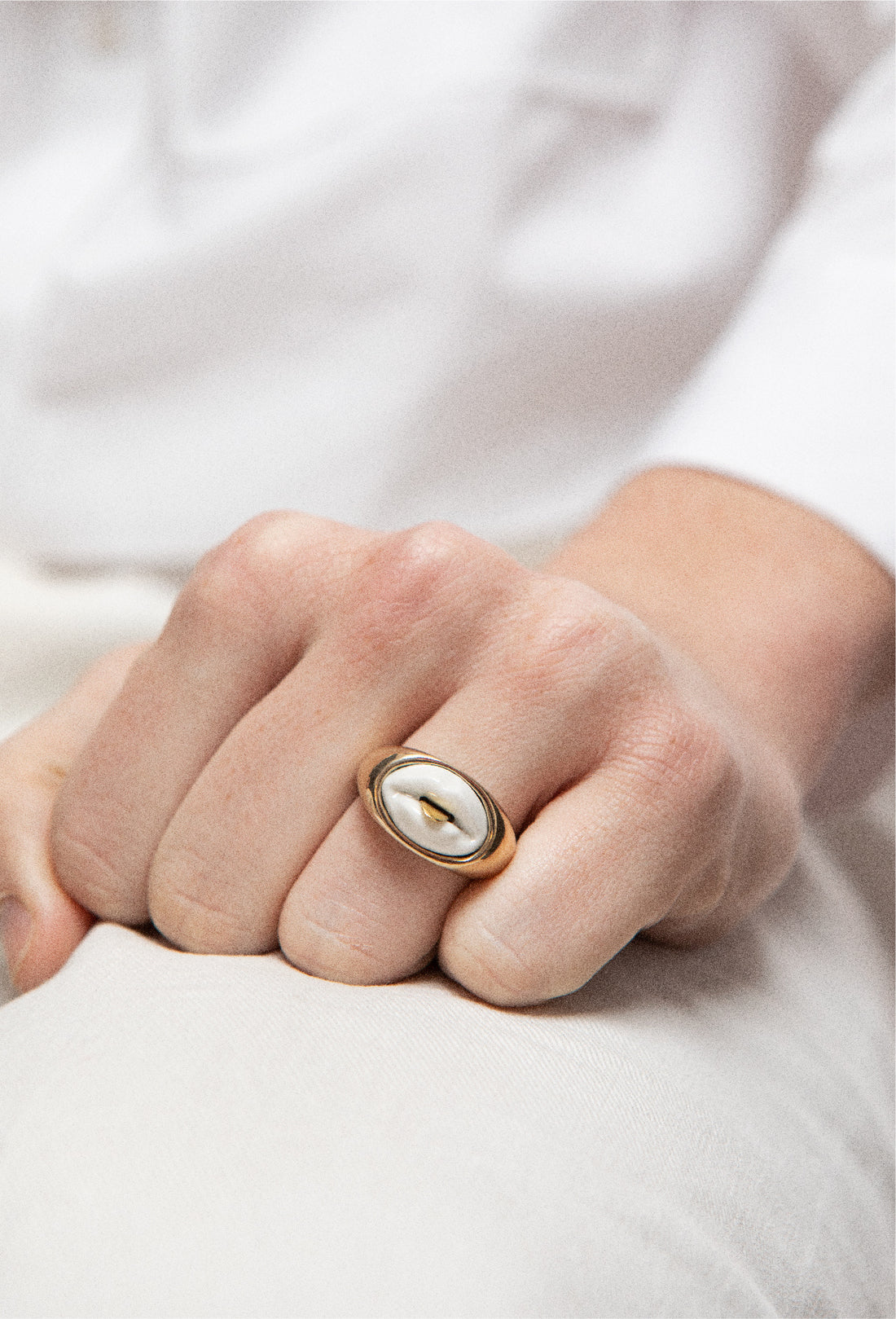 Andres Gallardo / Tongue Seal Ring
