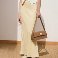 The Not So Subtle Bag • Warm Brown
