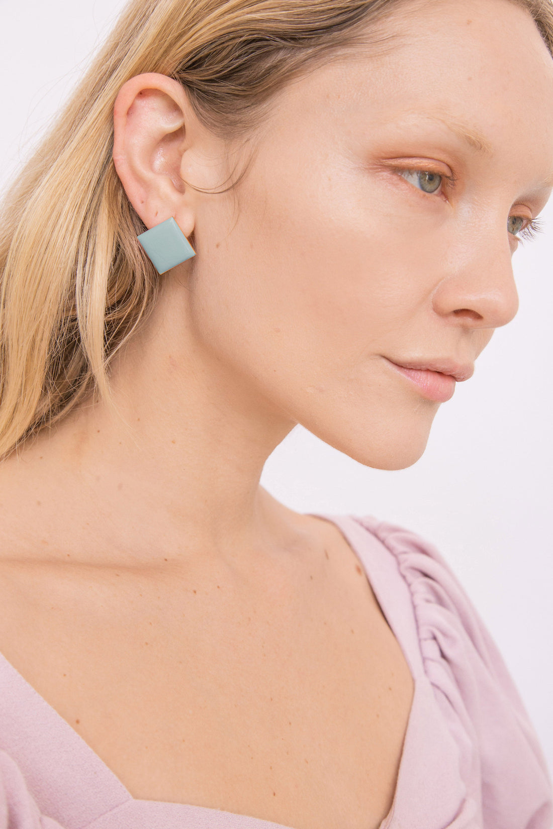 Diamond Studs • Pea Green
