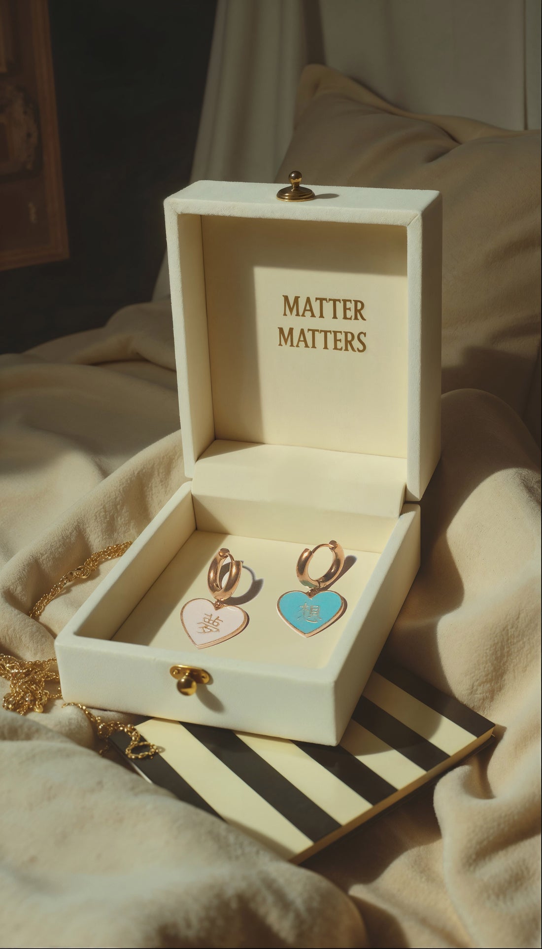 夢/想 Dream/Desire Earrings • White & Cyan