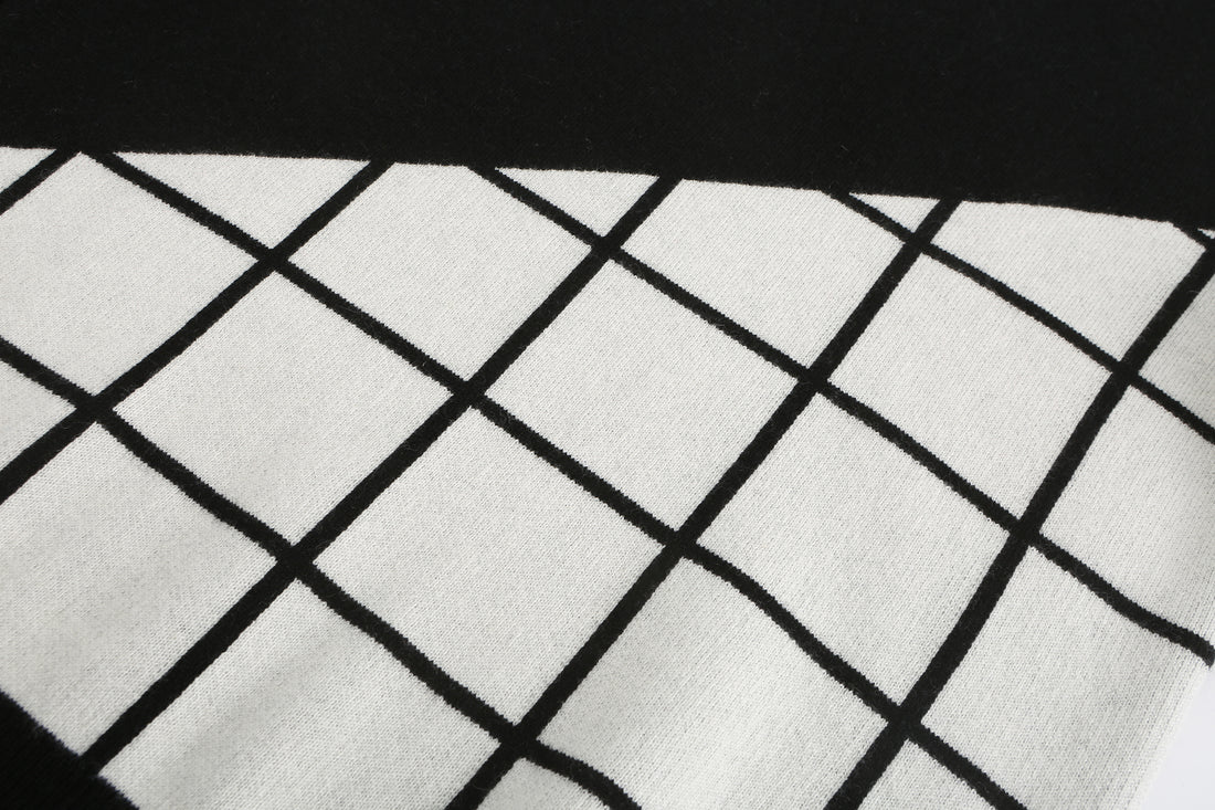 Fill in the Grids / Wool Cashmere-Blend Sweater • Black