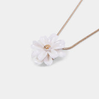 Daisy Pendant Necklace