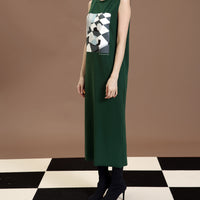 Stairs / V-back T-shirt Dress • Dark Green