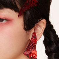 Transparent resin broken triangle earrings - Red