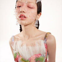 Transparent resin broken triangle earrings - Red