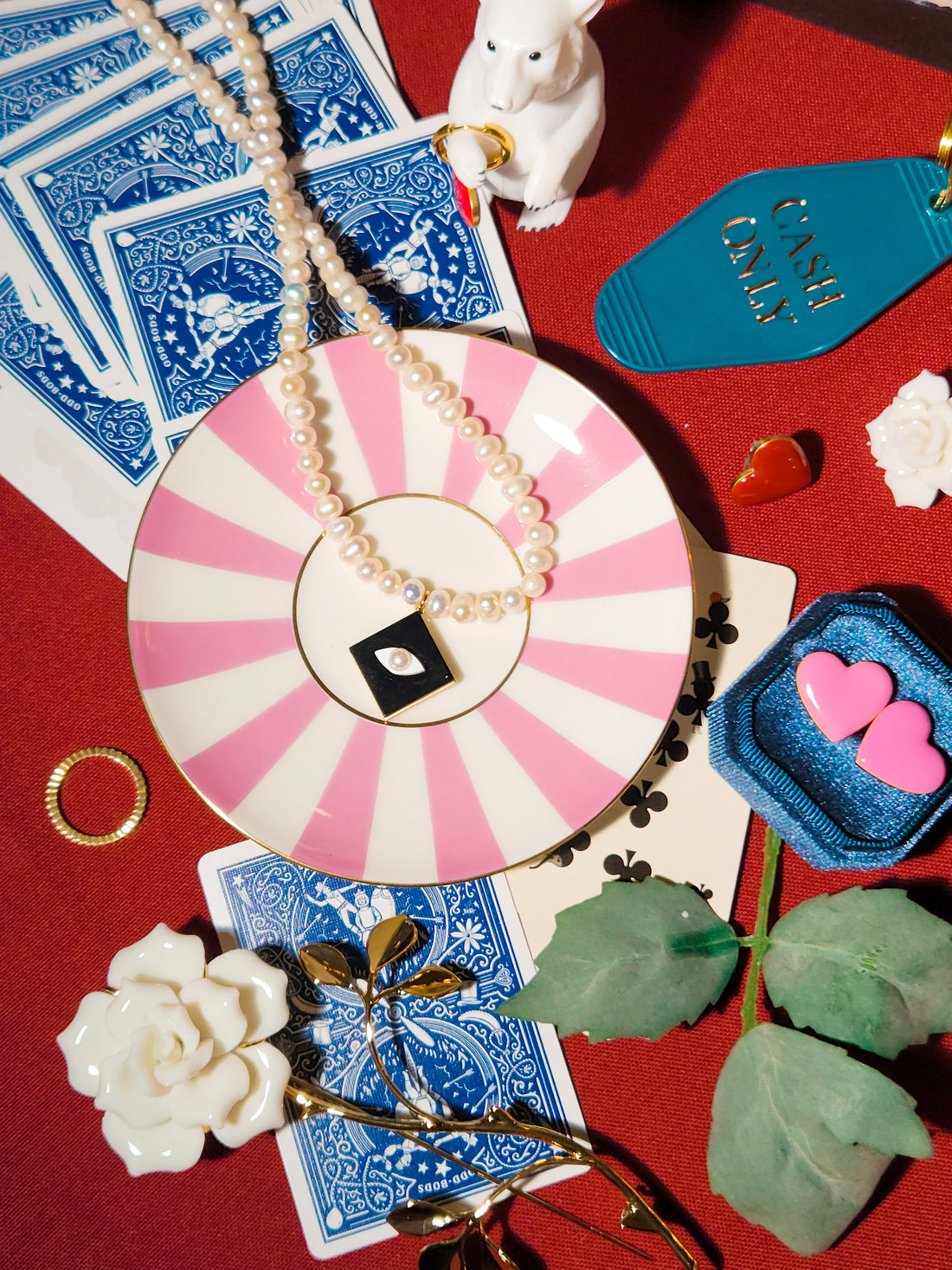 Diamond Eye Pendant • Black