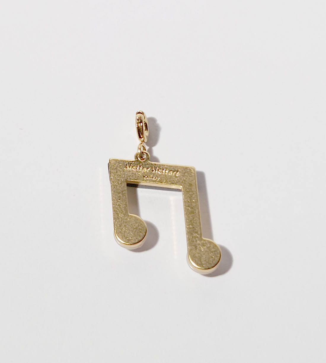 Dancing Notes Pendant • Black / Pearl