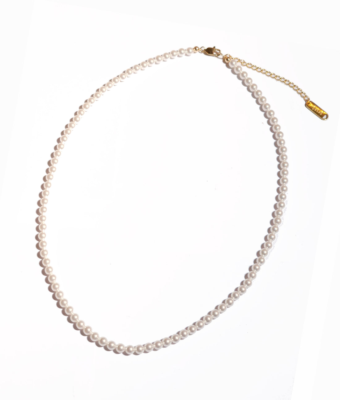 Refined Crystal Pearl Necklace