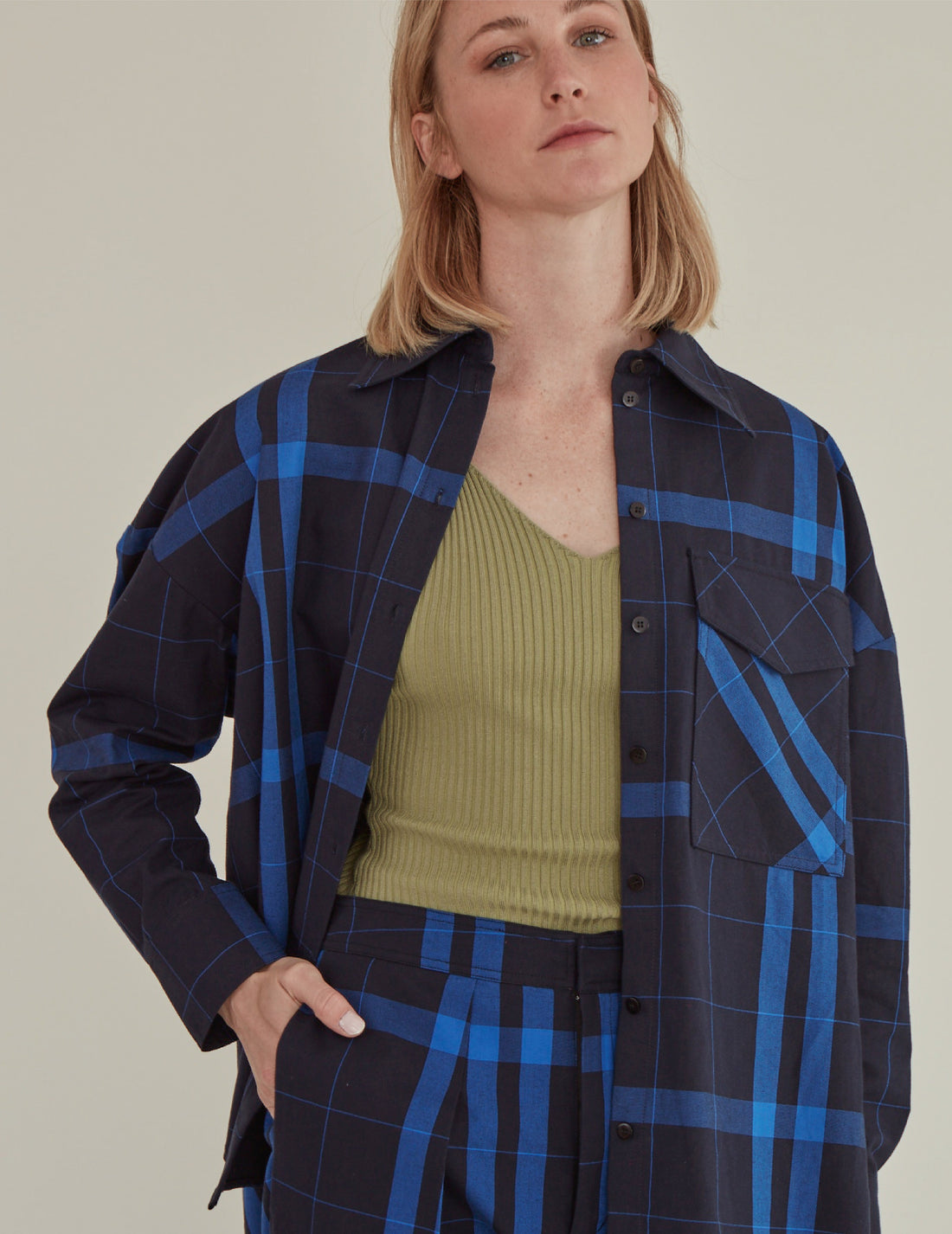 Note to Self / Tartan Plaid Shirt • Navy