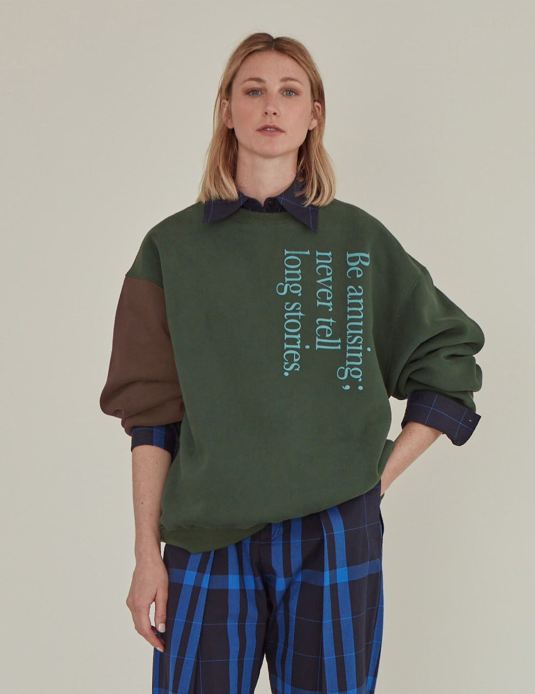 Be Amusing / Oversized Sweatshirt • Green