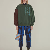 Be Amusing / Oversized Sweatshirt • Green