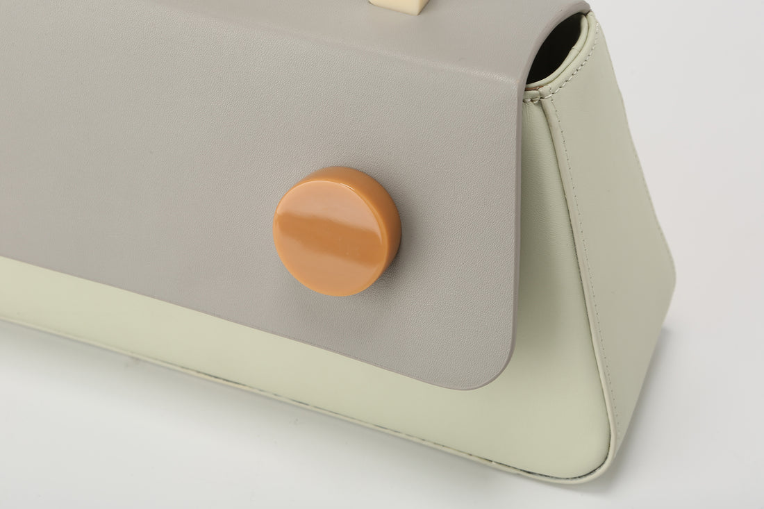 Alice Flap Bag with Strap • Grey