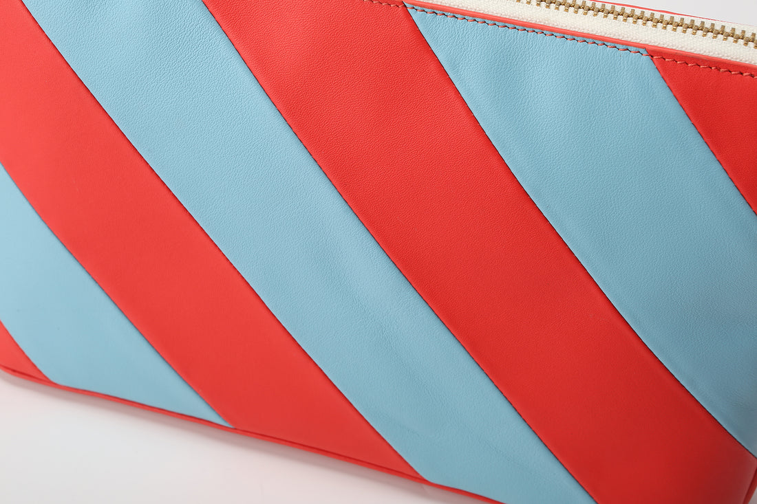 Hama Shoulder Bag • Red