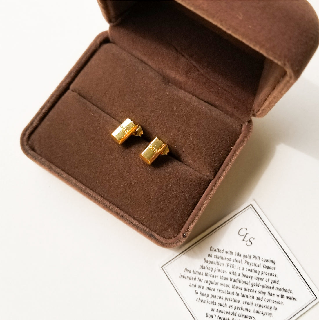 Fine Gold Studs