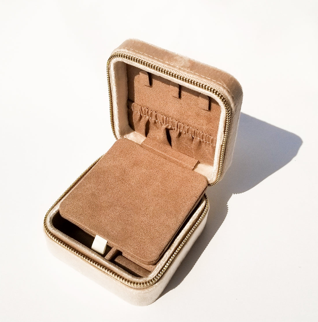Velvet Jewellery Case • Sunset Brown