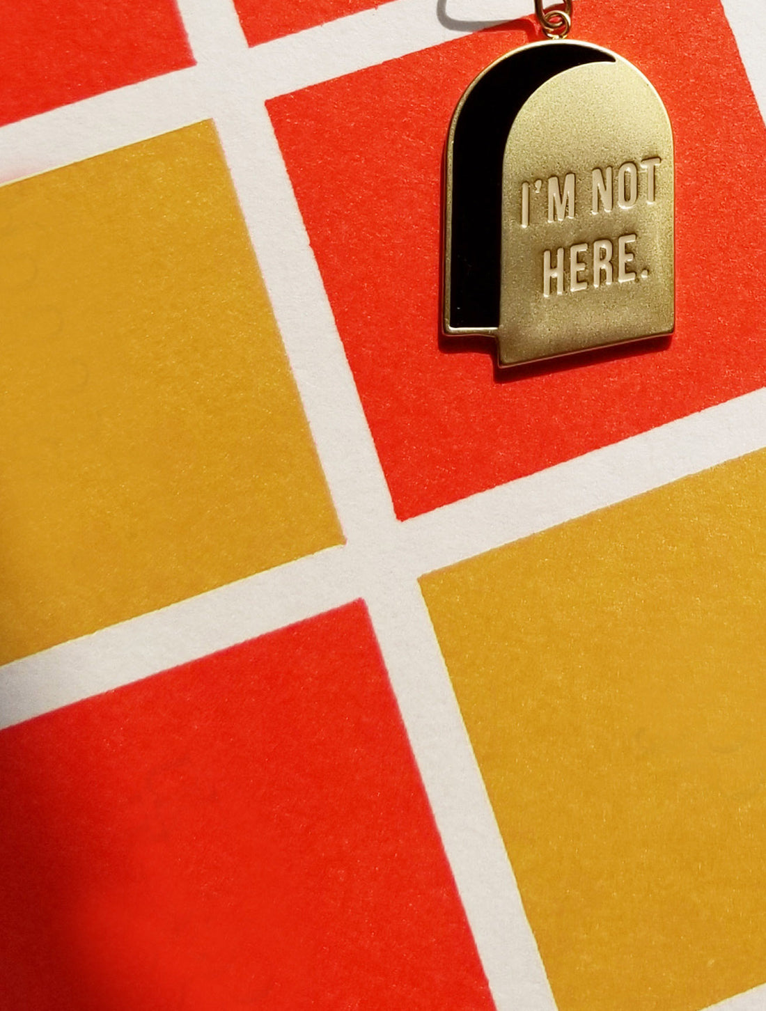 I'm Not Here / Reversible Necklace • Black