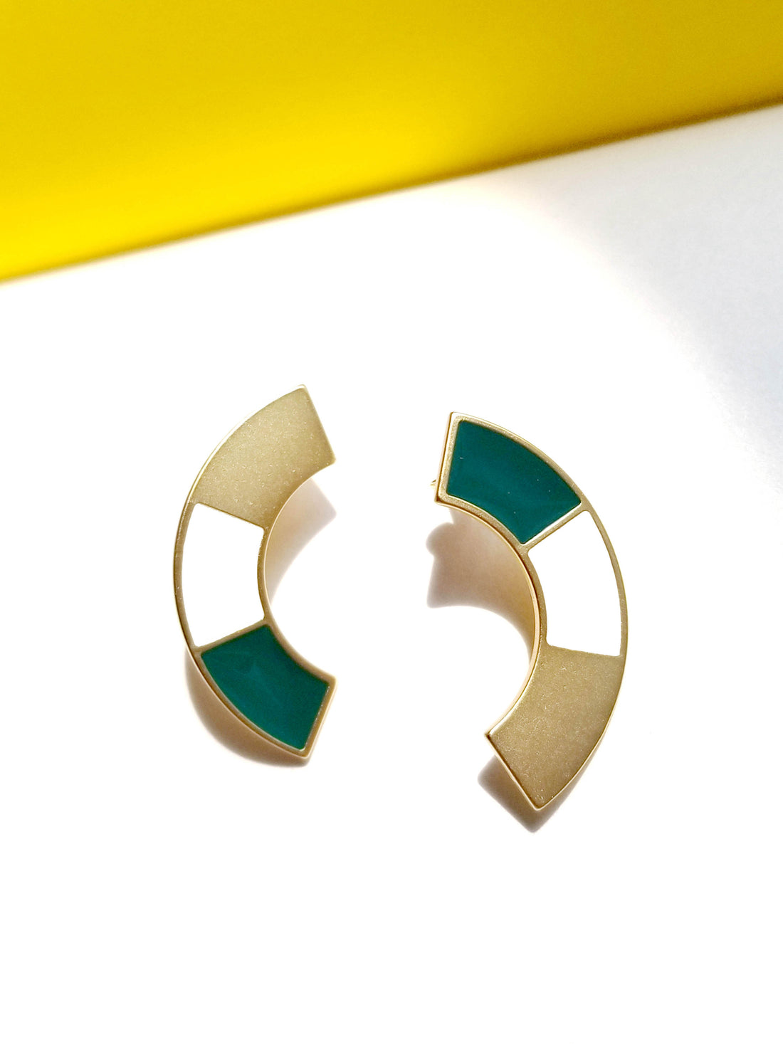 Disc Earrings • Dark Green