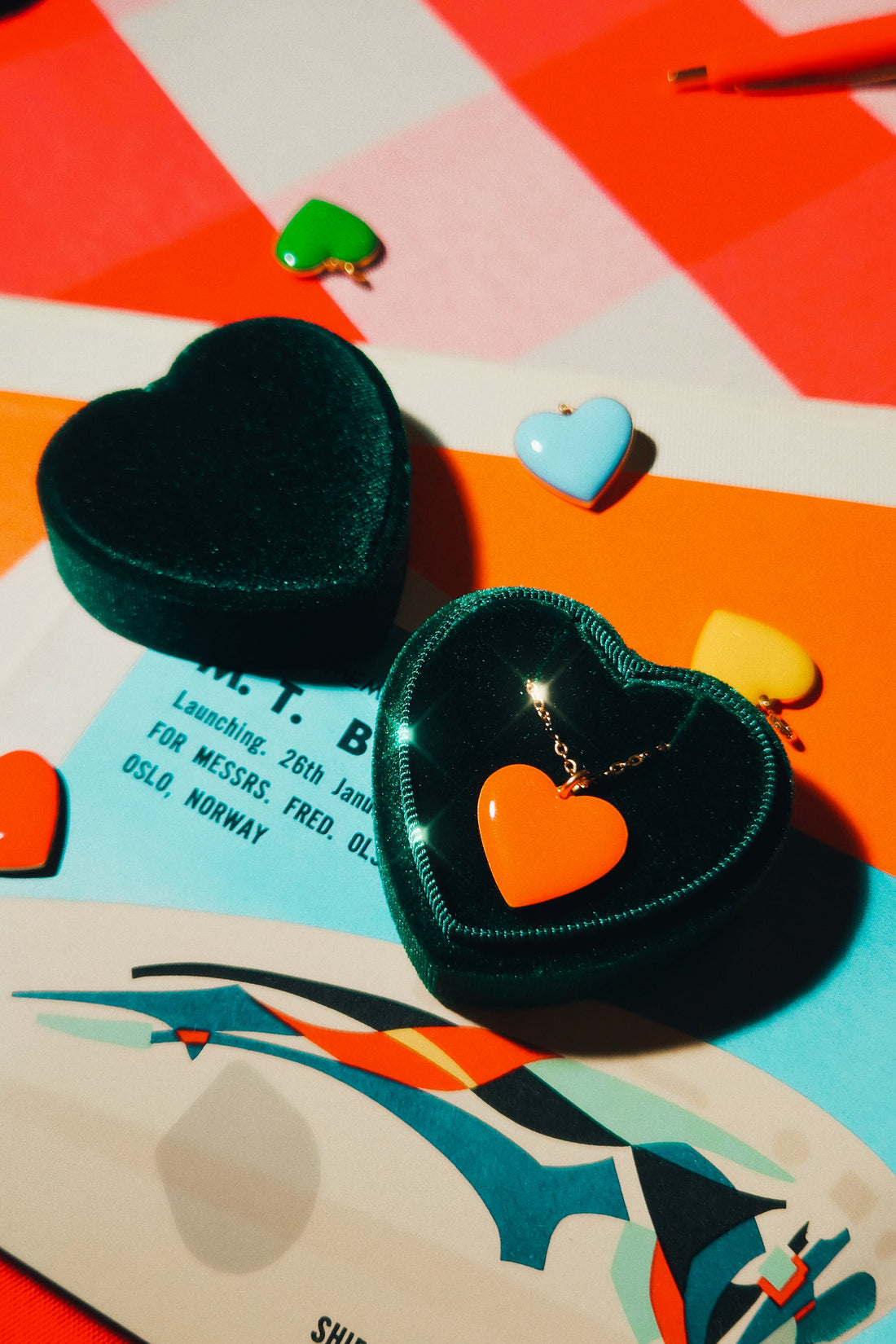 Set Your Heart Pendant • Pink & Forest Green