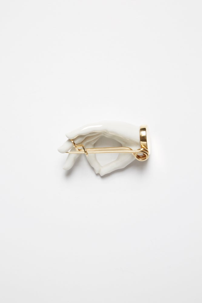 Andres Gallardo / Hand Pin