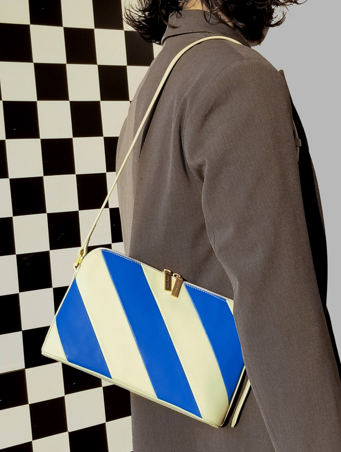 Hama Shoulder Bag • Ultramarine