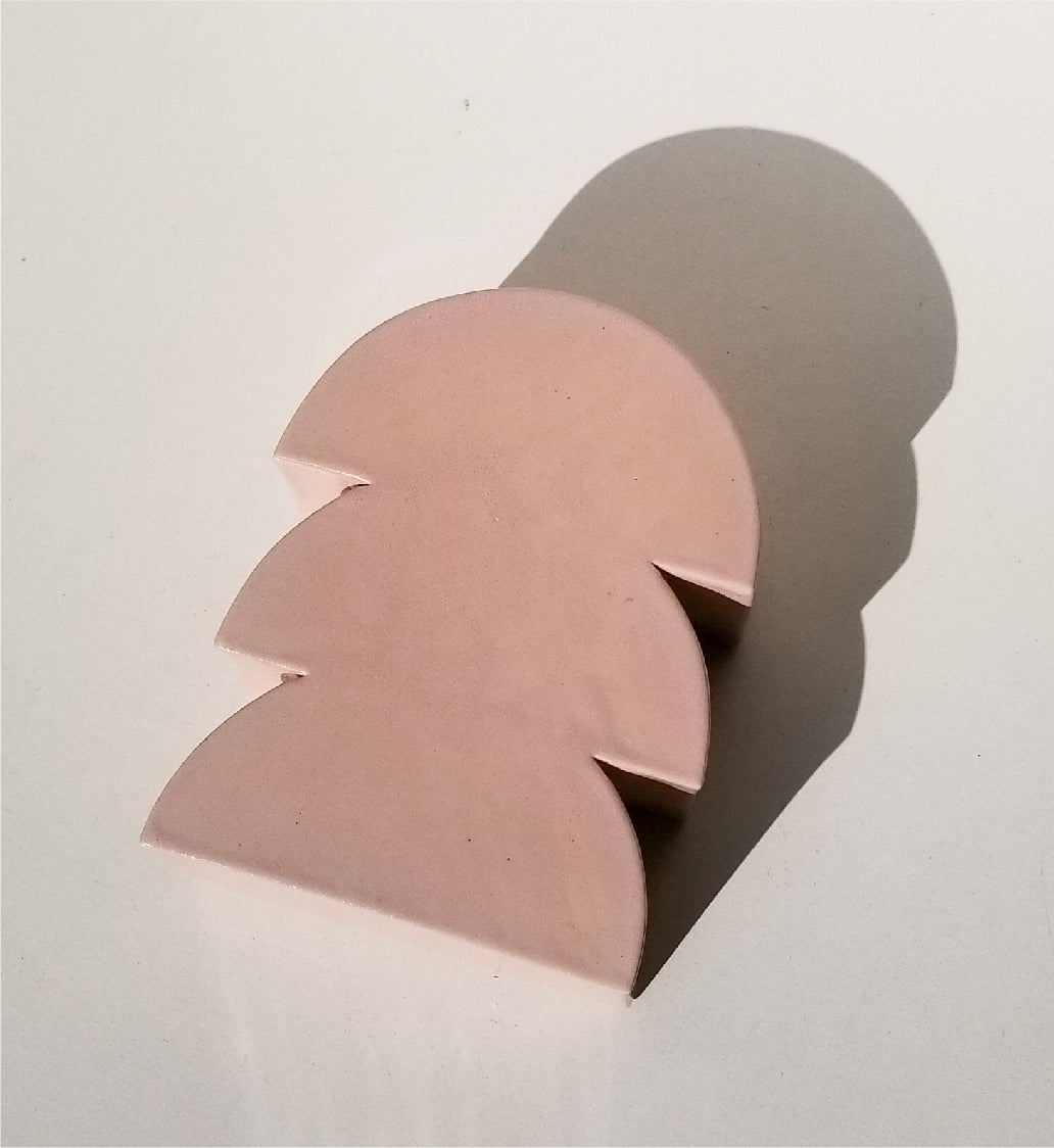 Hey Hsian / Ceramic Object •  Bush