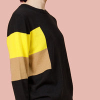Flag Up / Wool Cashmere-Blend Sweater • Black