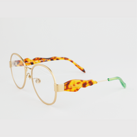 Percy Lau / Light Sassy • Turtle