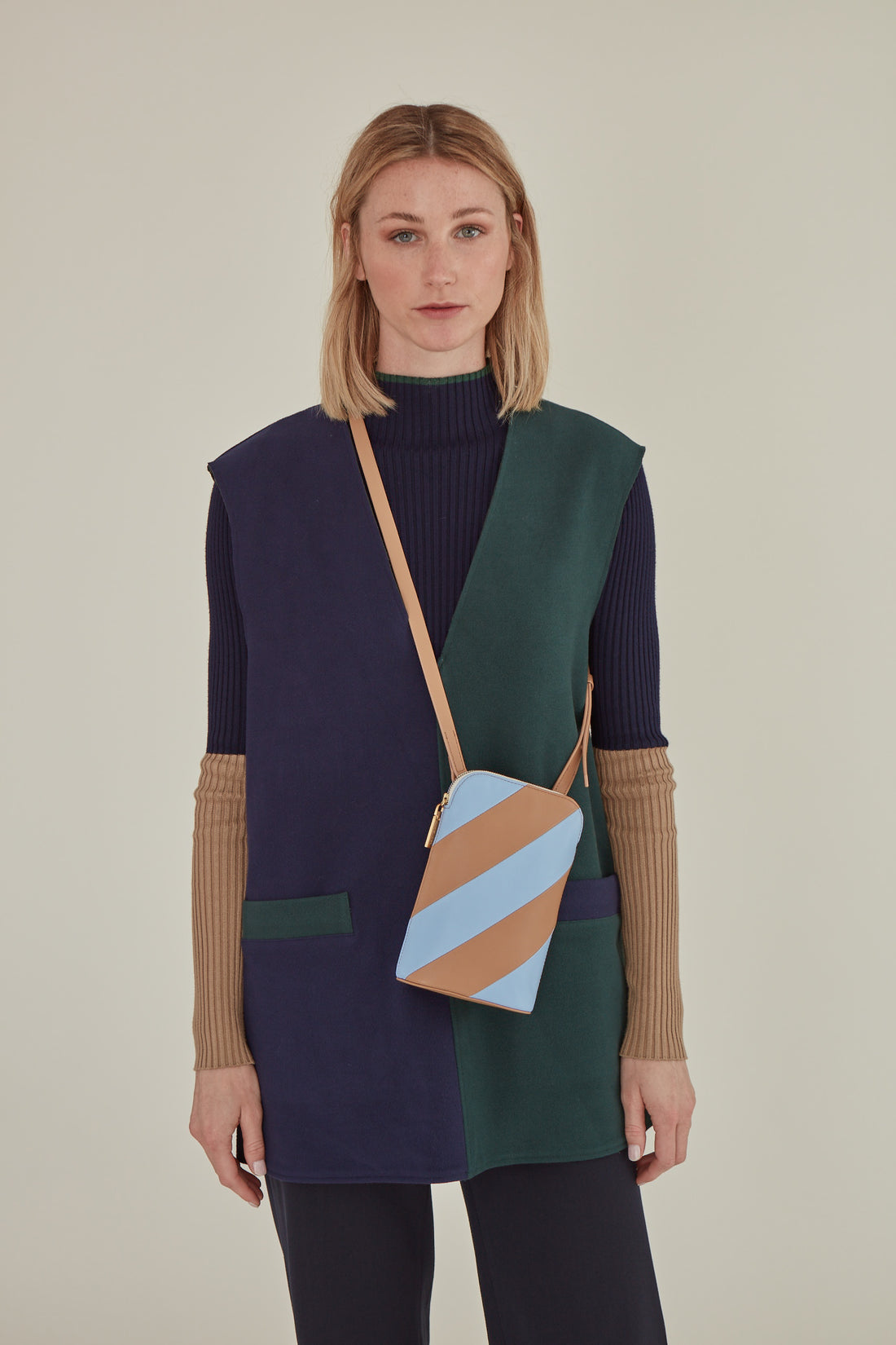 Mini Hama Shoulder Bag • Tan / Forget-Me-Not