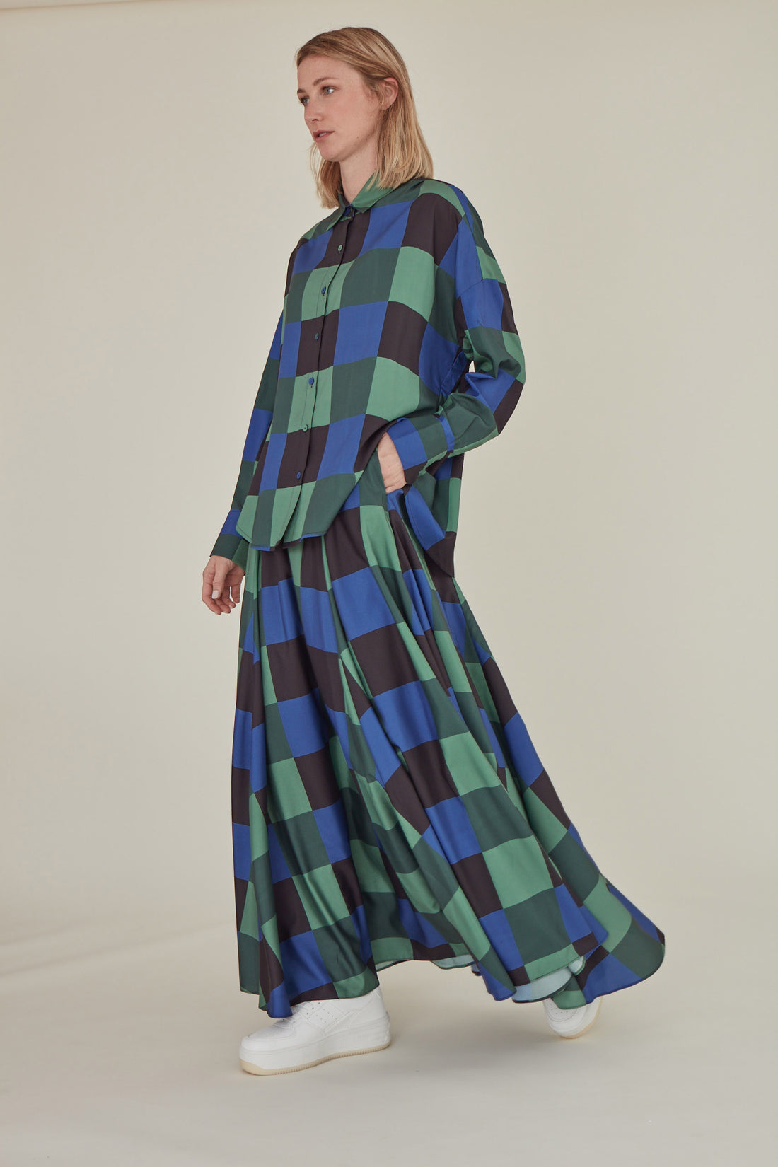 Decka / Checkered Maxi Skirt • Green