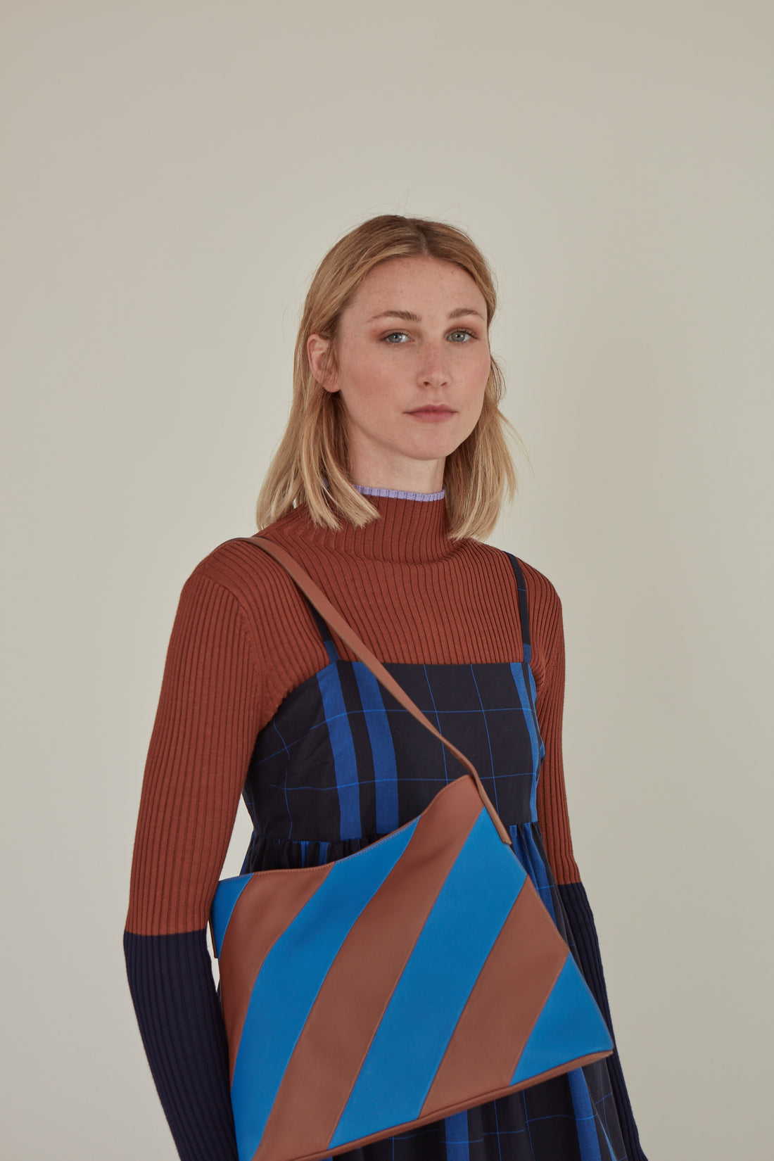 Hama Tote Bag • Brown