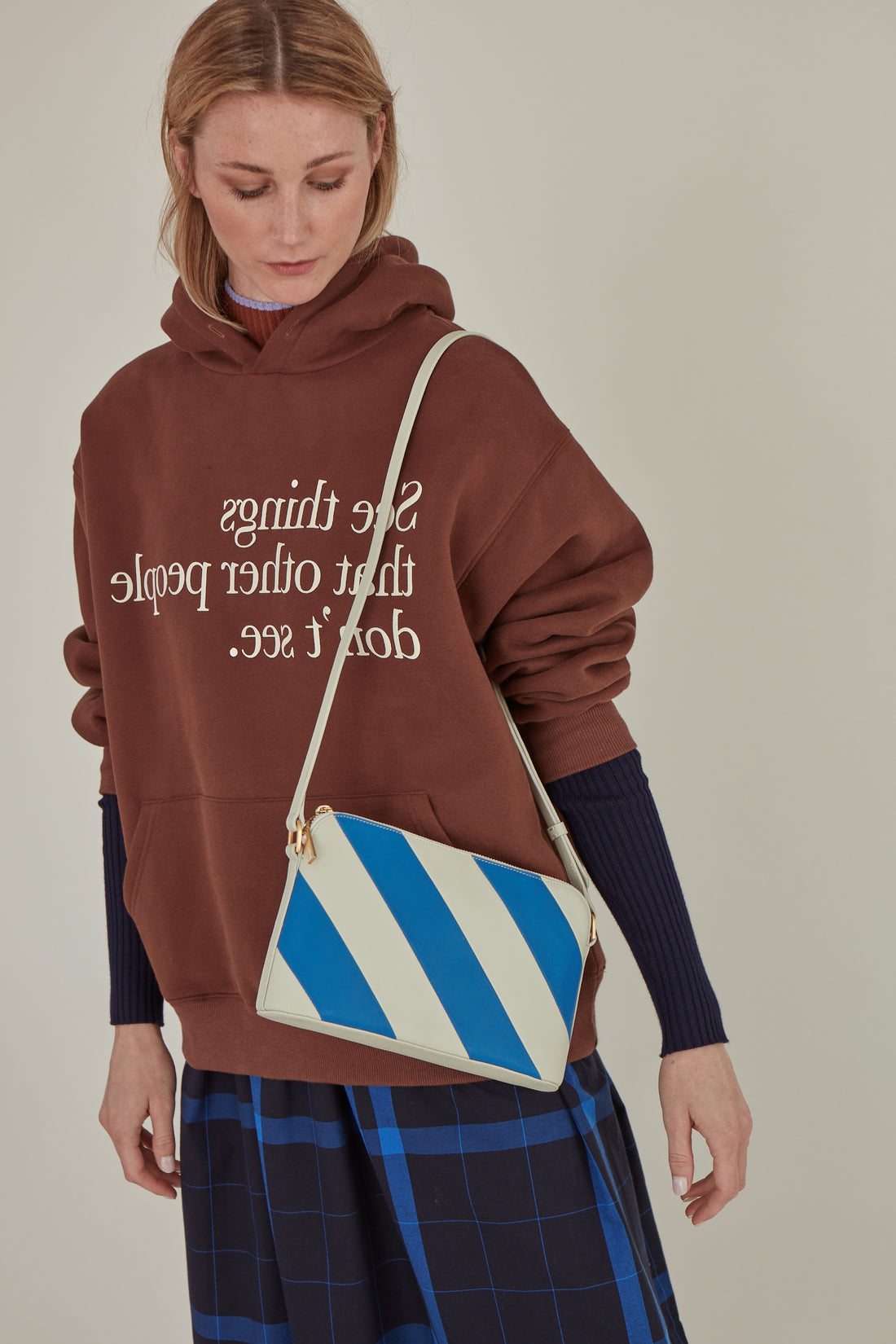 Hama Shoulder Bag • Ultramarine