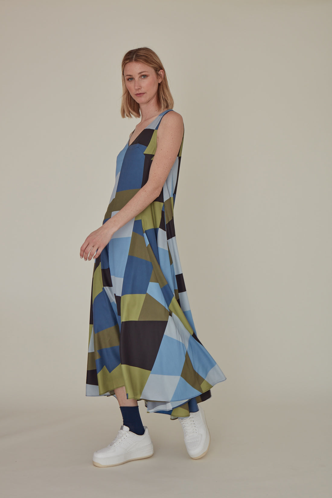Coast / V-Neck Maxi Tank Dress