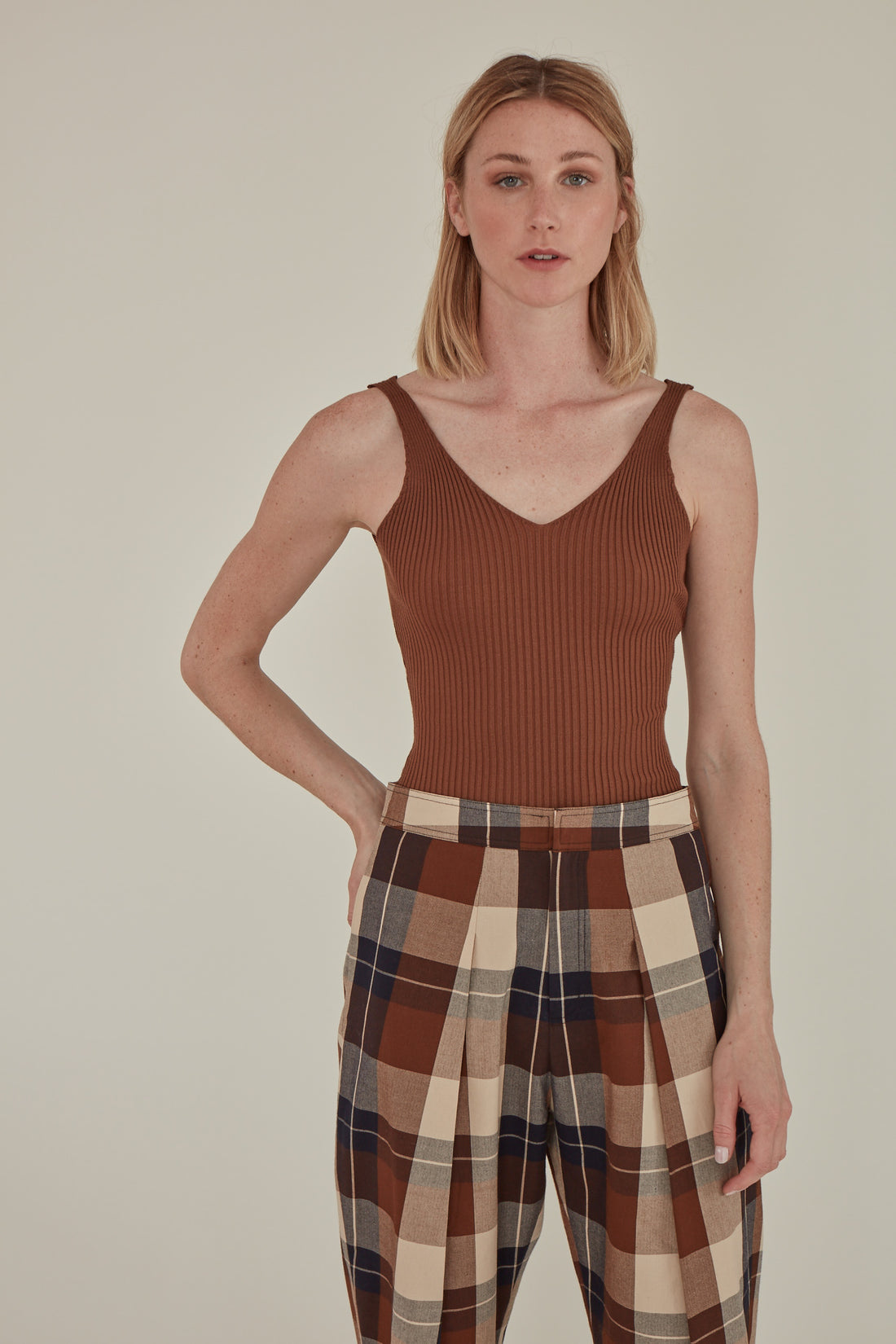 For All Hours / Ribbed Knit Tank Top • Brown