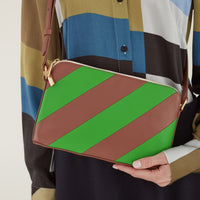 Hama Shoulder Bag • Kelly Green