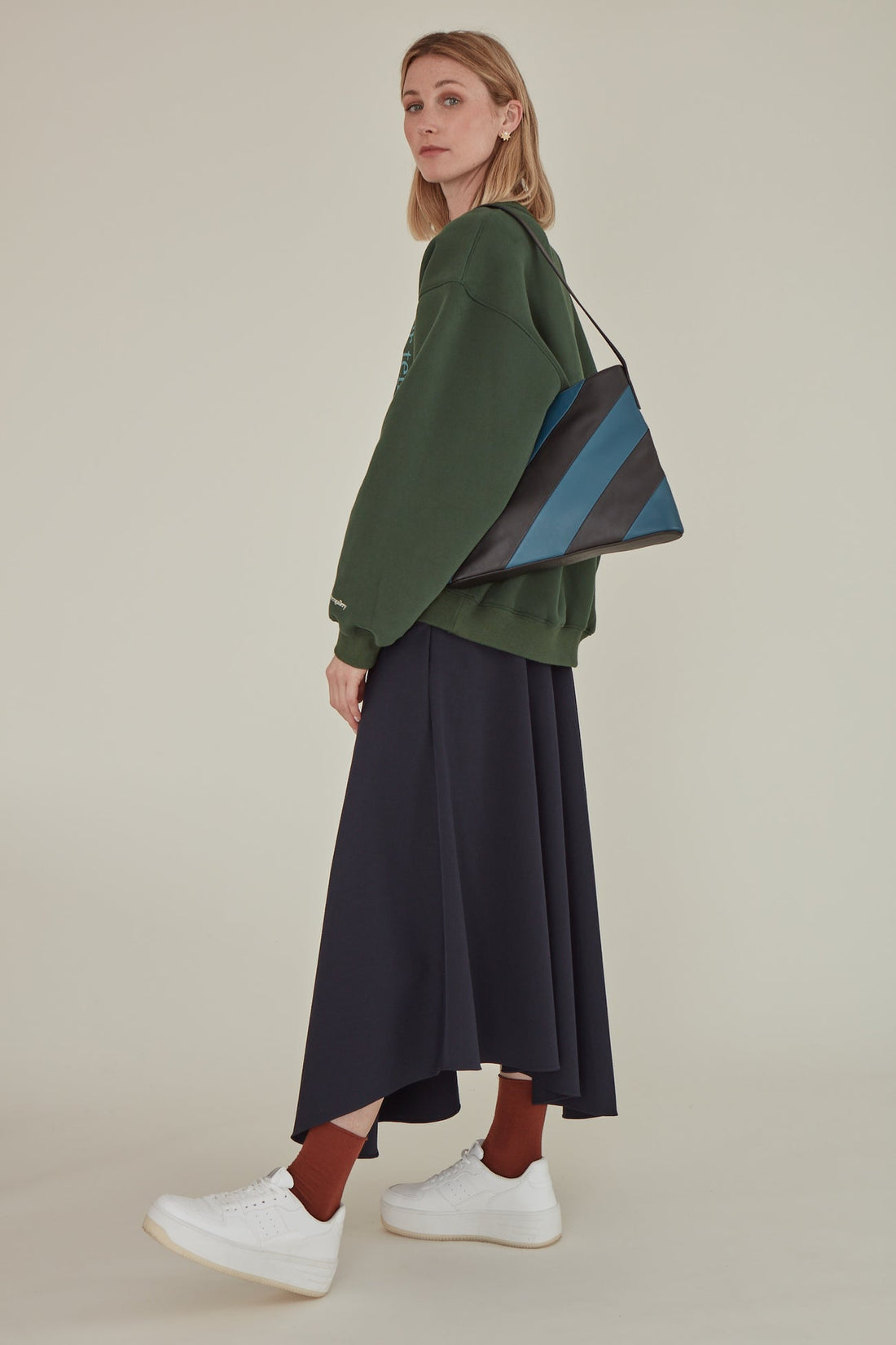 The Full Skirt • Navy