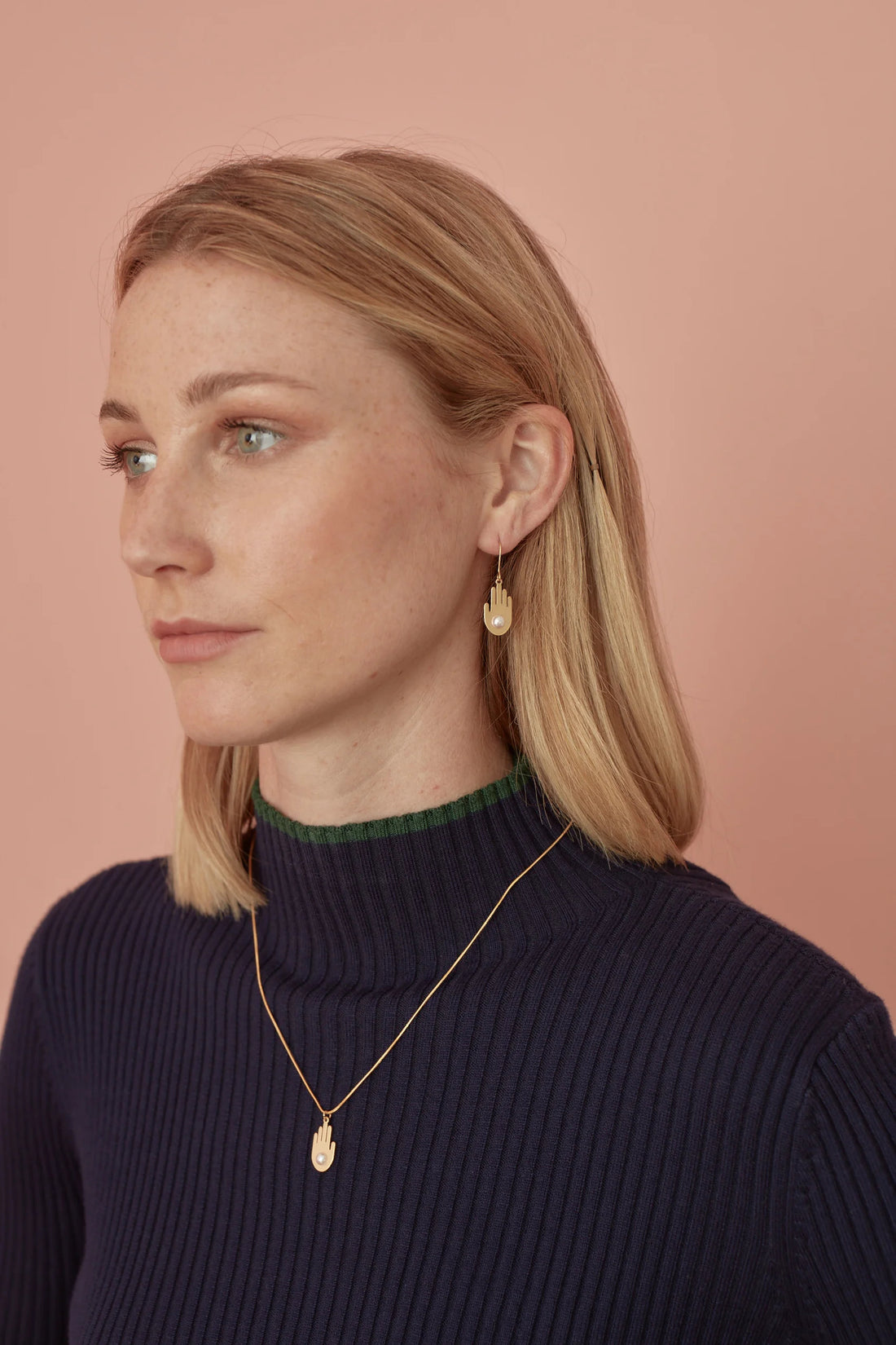 Chance Earrings • Gold / Pearl