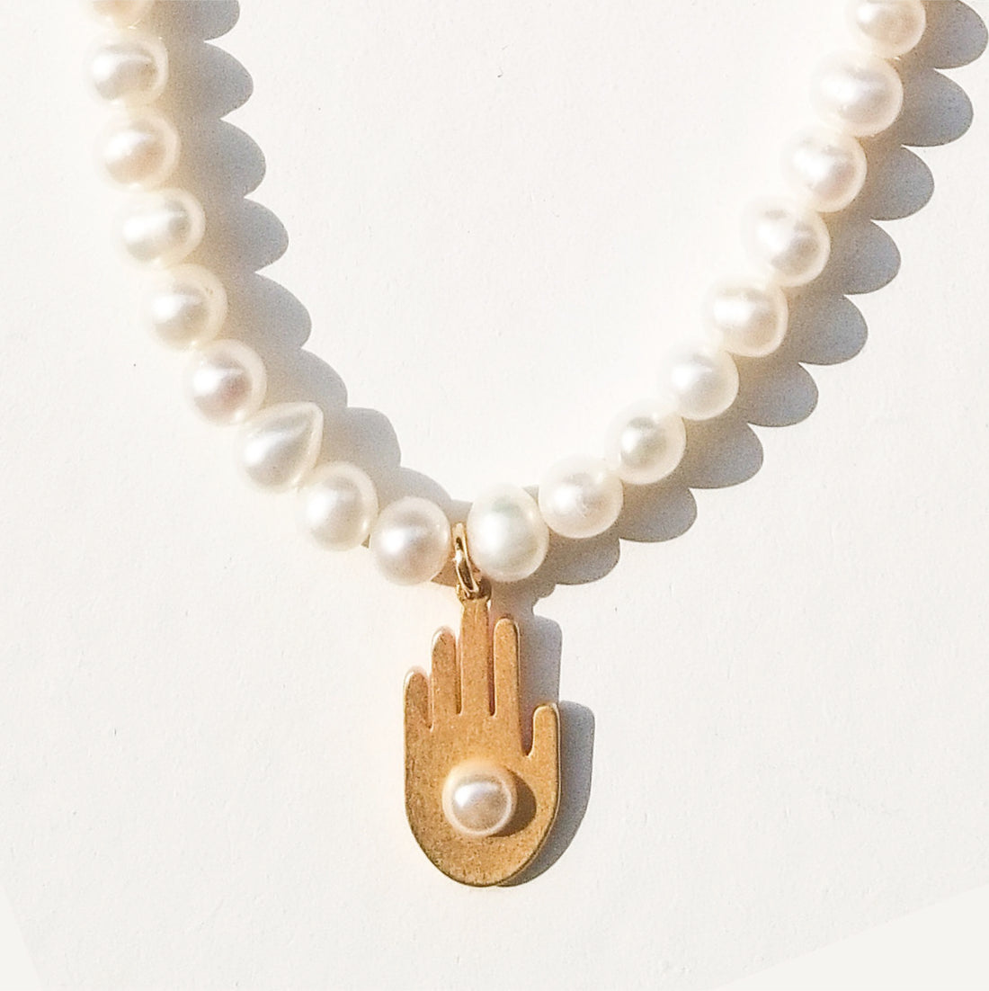 Chance Pearl Necklace •  Gold / Pearl