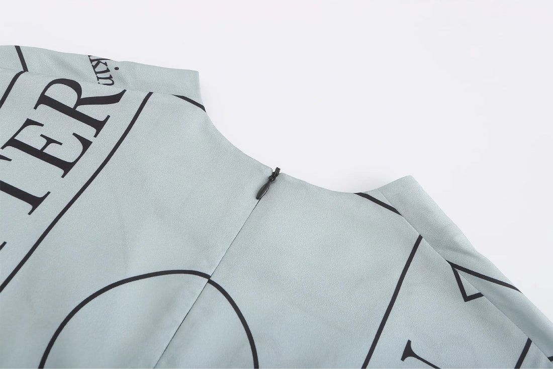 'Not' / Pattern Short Sleeved V-Neck Dress • Grey