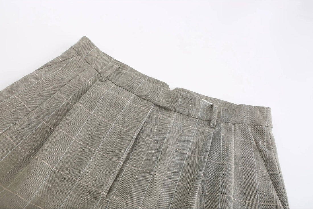 'HELLO' / Wide-leg Boyfriend Pants • Checkered
