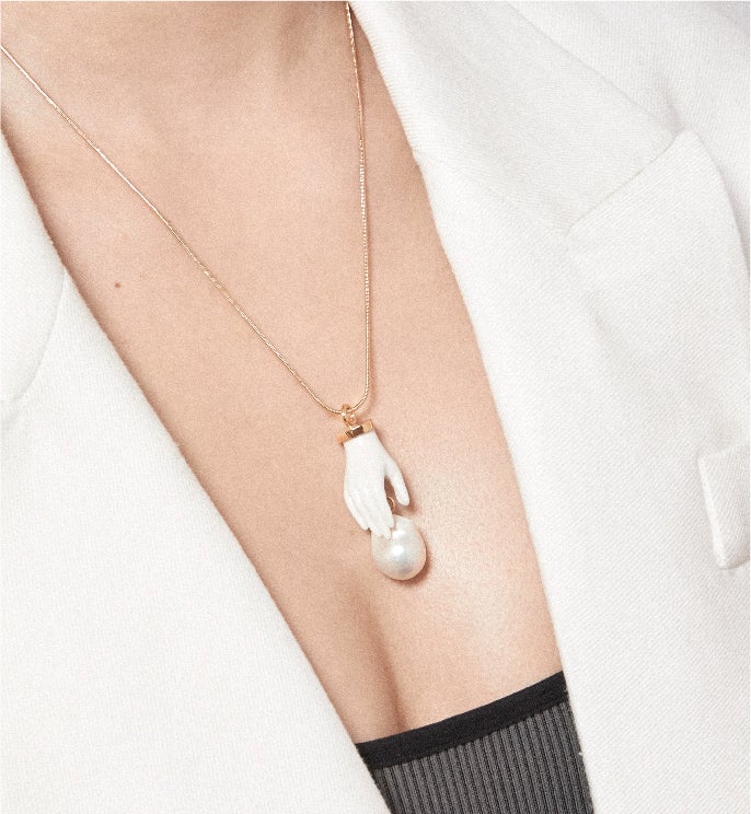 Little Hand Pearl Pendant