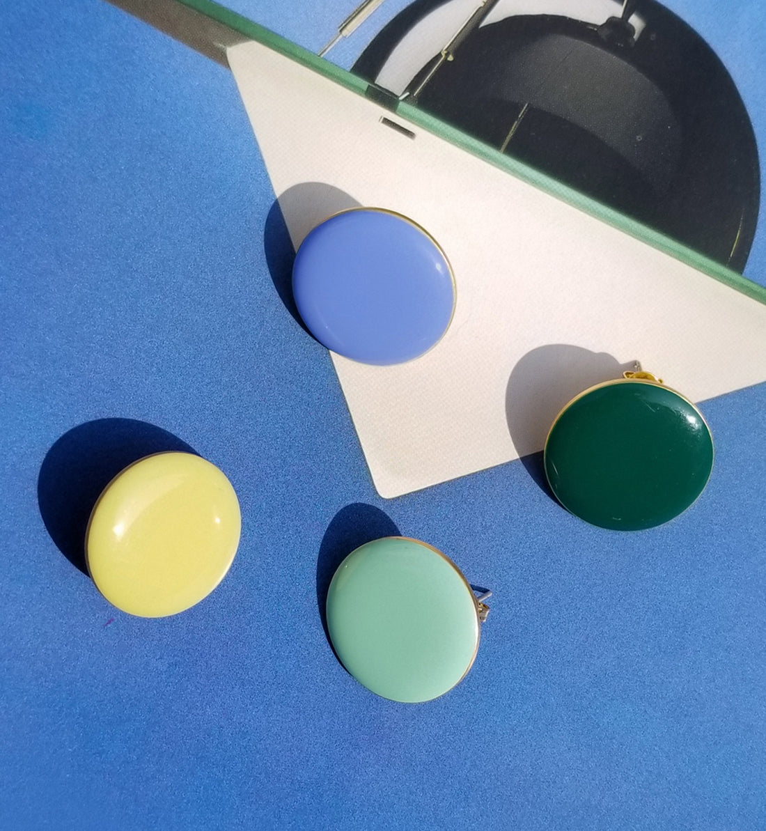 Circle Earrings • Set of 12