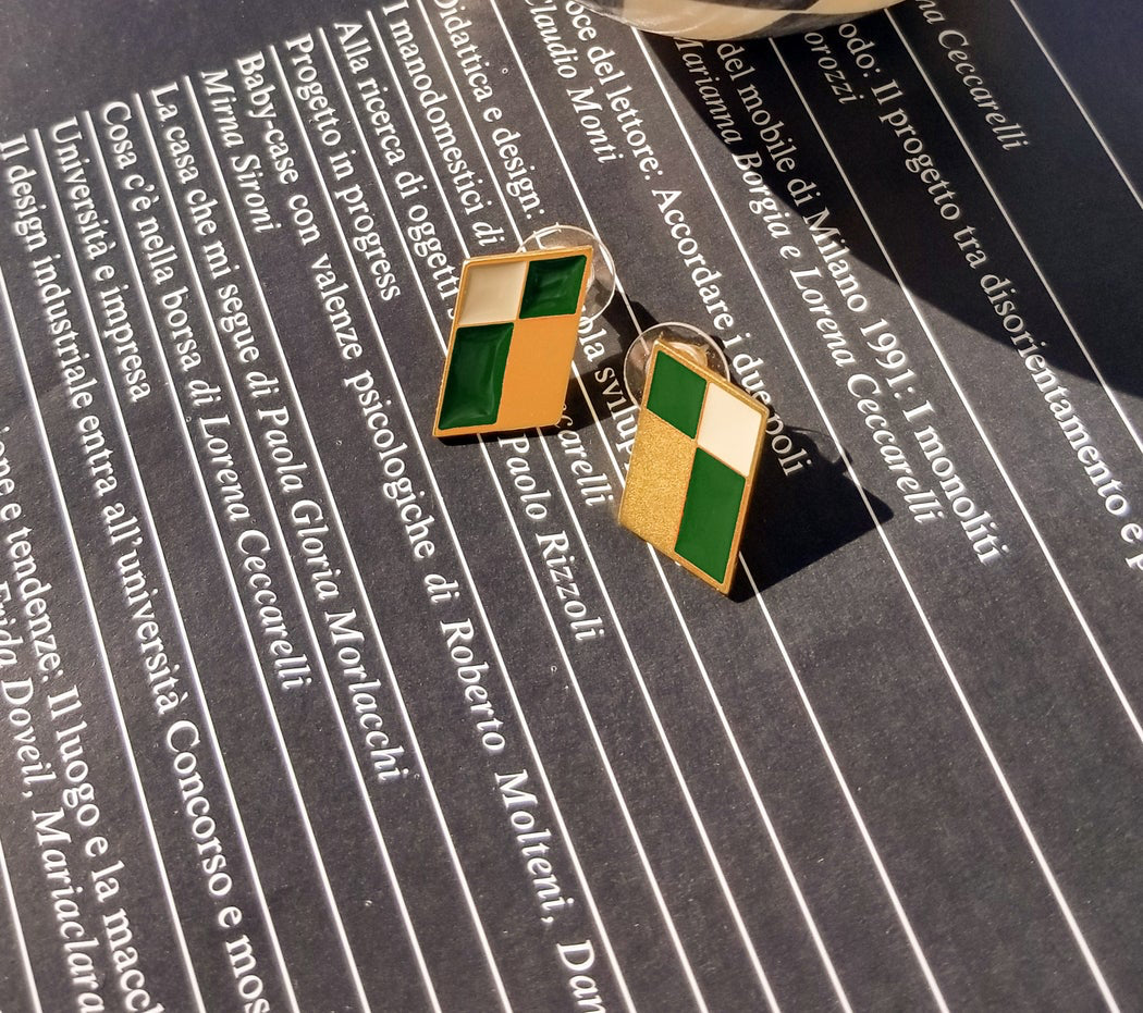 Kite Studs • Dark Green