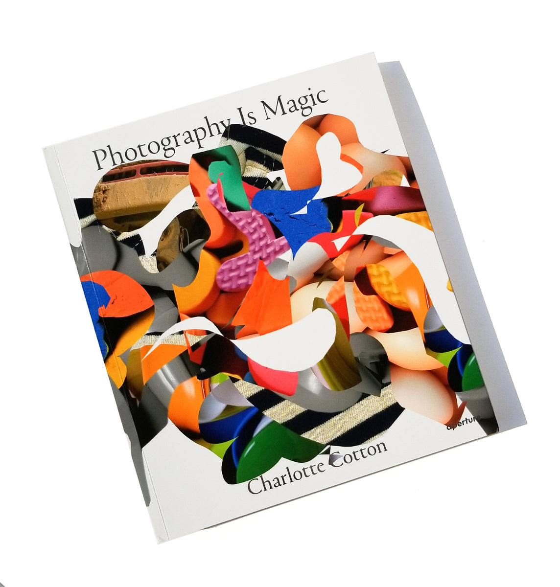 写真は魔術 Photography is Magic シャーロット・コットン Photography Is Magic by Charlotte Cotton – Matter Matters