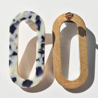 Marbled Oval Earrings • Snow