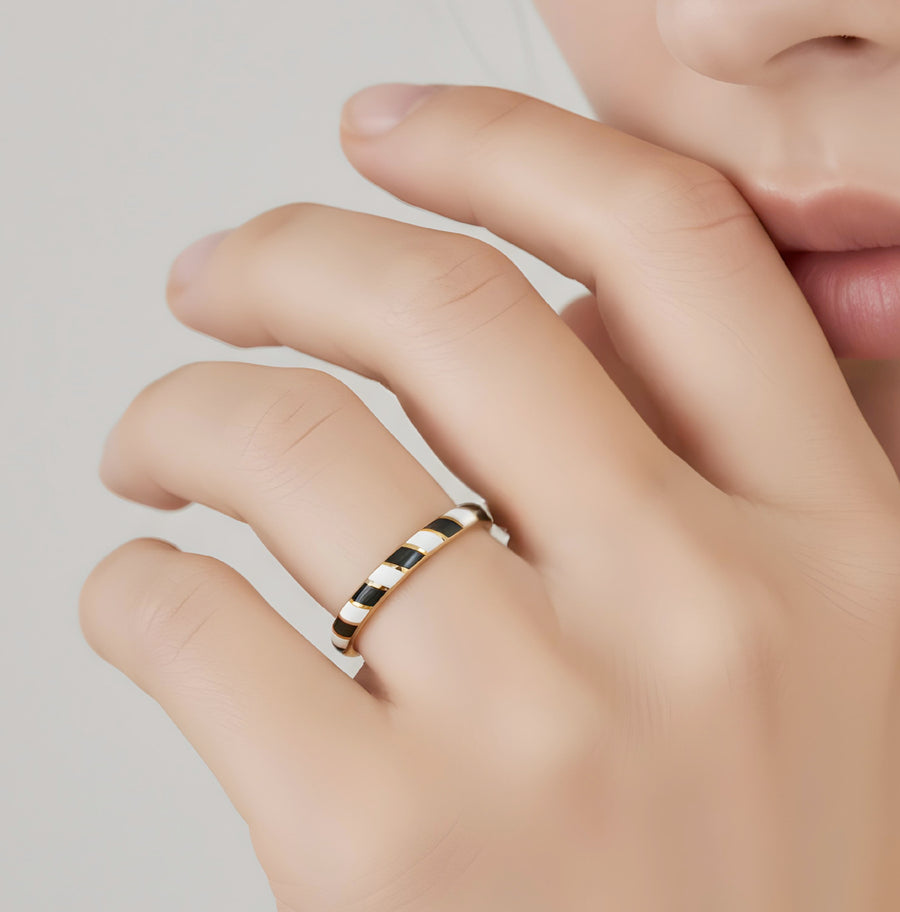 Memphis Ring • Black and White Enamel
